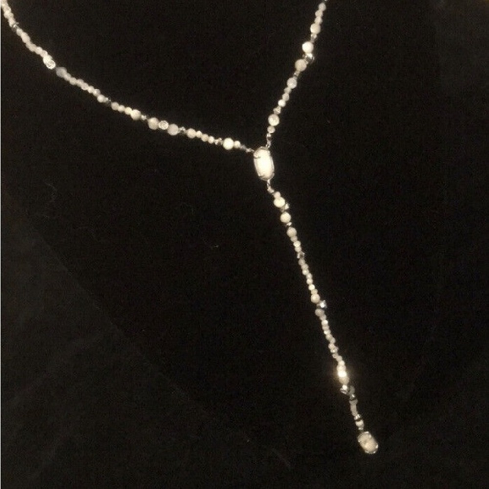 *NEW* Kendra Scott Bethany Y Necklace in Silver/ Mother of Pearl